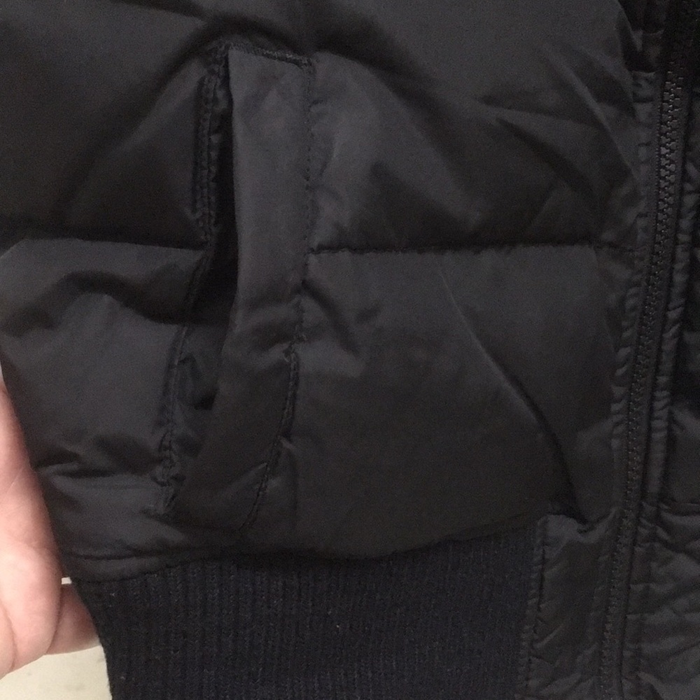Old Navy sz S ladies frost free Puffer vest NICE! - Picture 4 of 8
